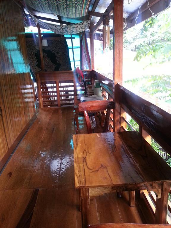 Balay Paragua El Nido Esterno foto