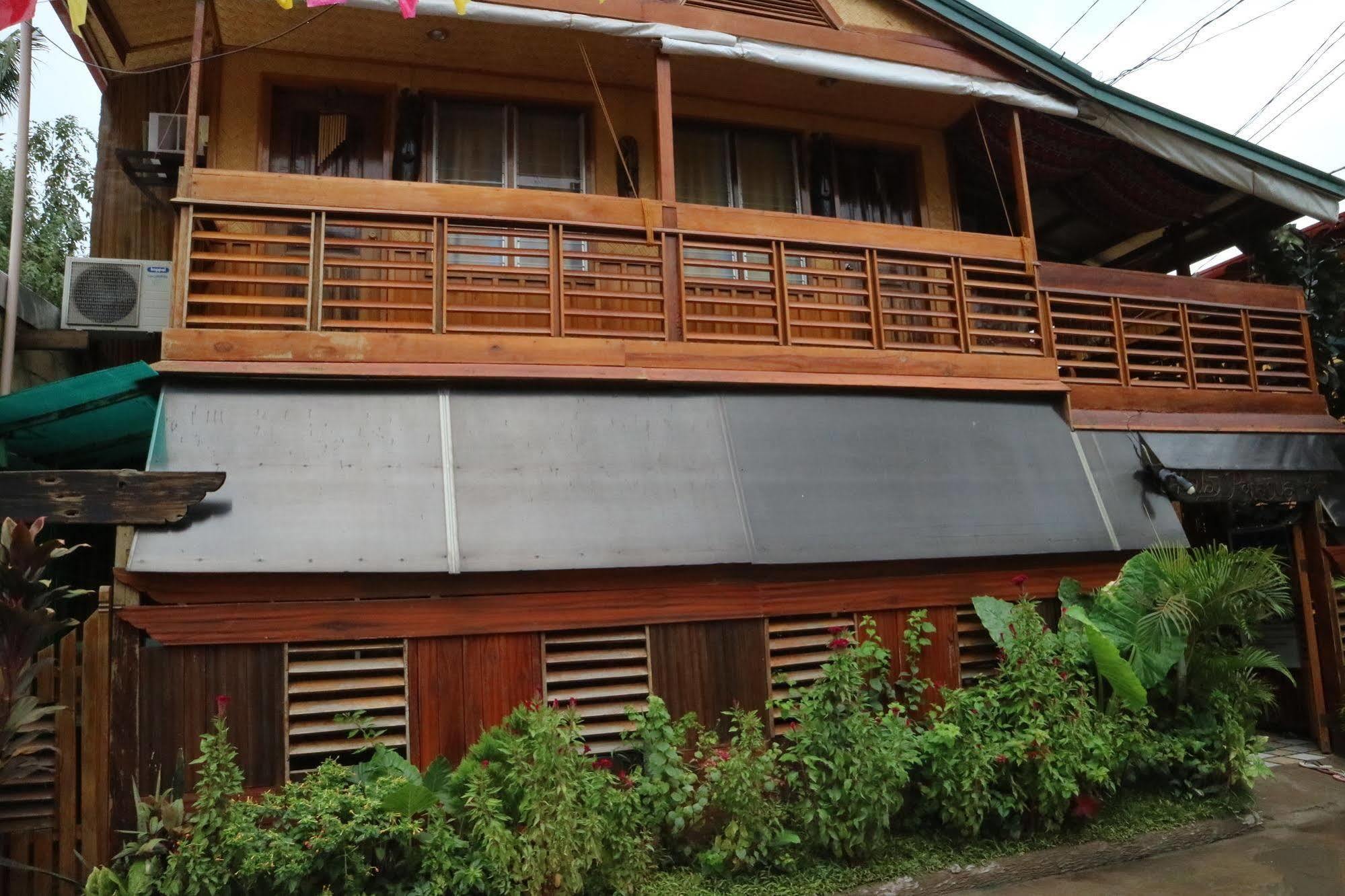 Balay Paragua El Nido Esterno foto