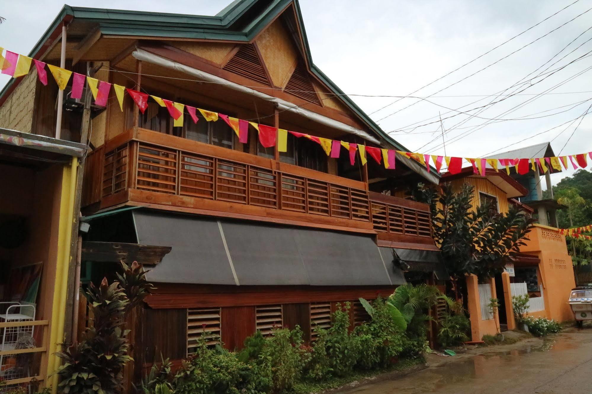 Balay Paragua El Nido Esterno foto