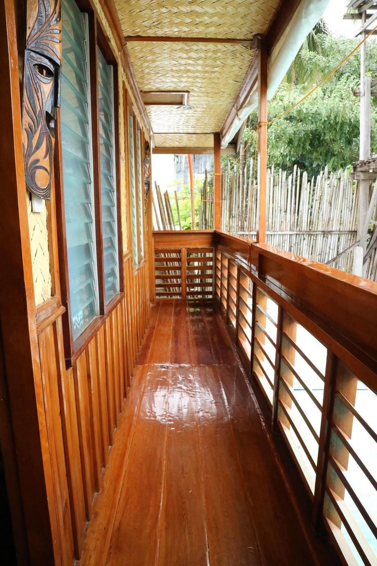 Balay Paragua El Nido Esterno foto